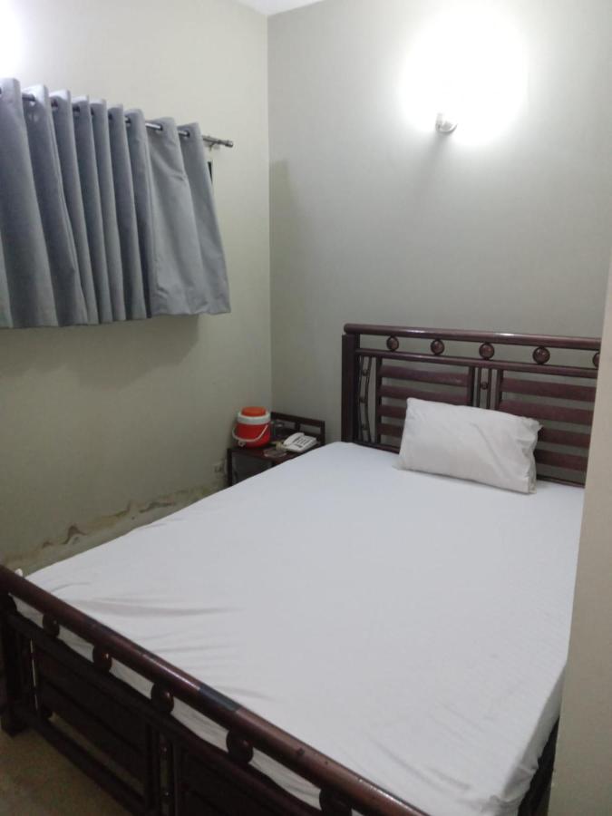 New Hotel Chilton Karachi Bagian luar foto