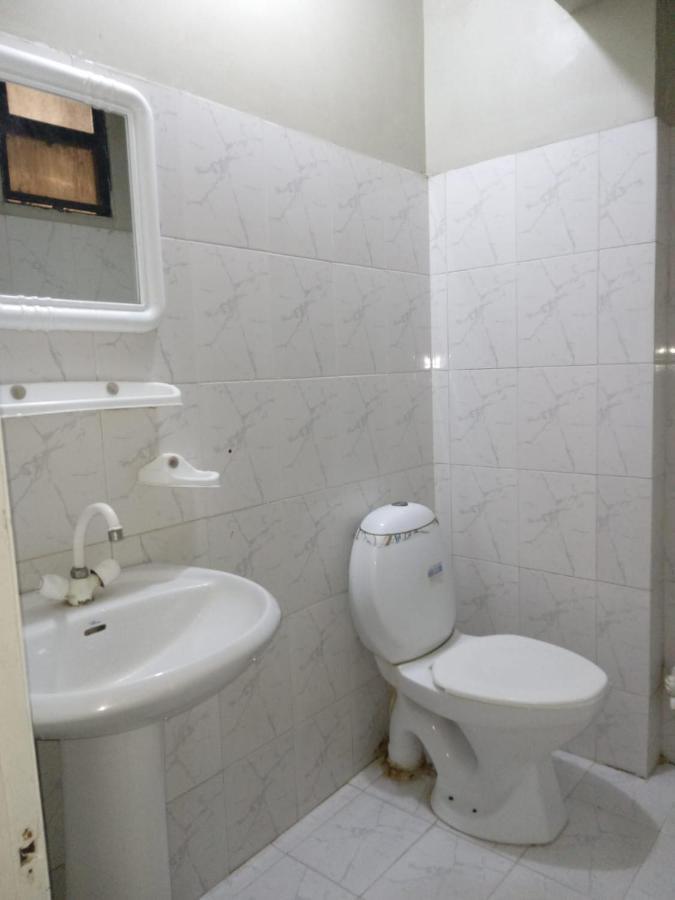 New Hotel Chilton Karachi Bagian luar foto