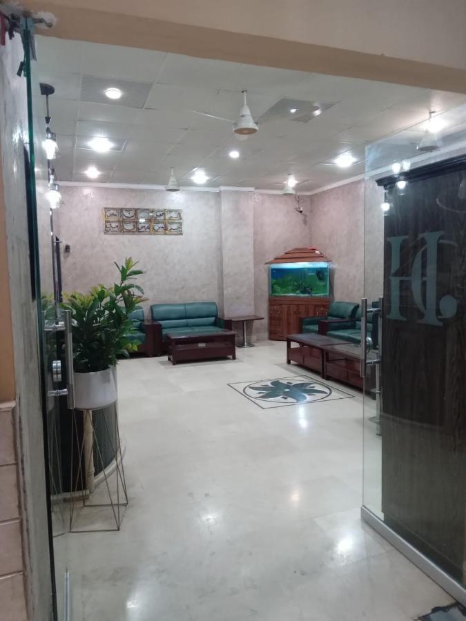 New Hotel Chilton Karachi Bagian luar foto