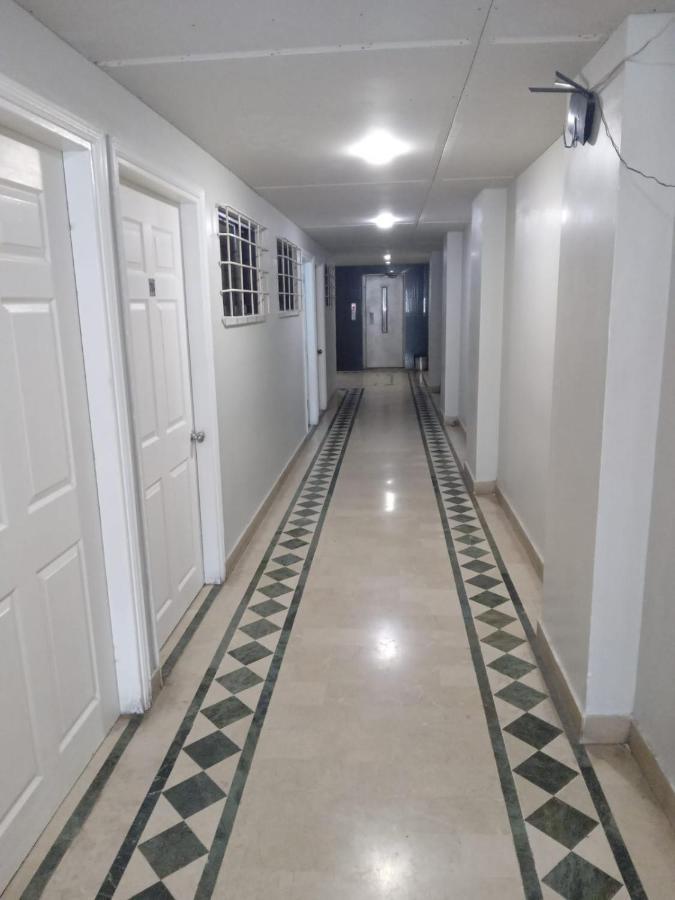 New Hotel Chilton Karachi Bagian luar foto